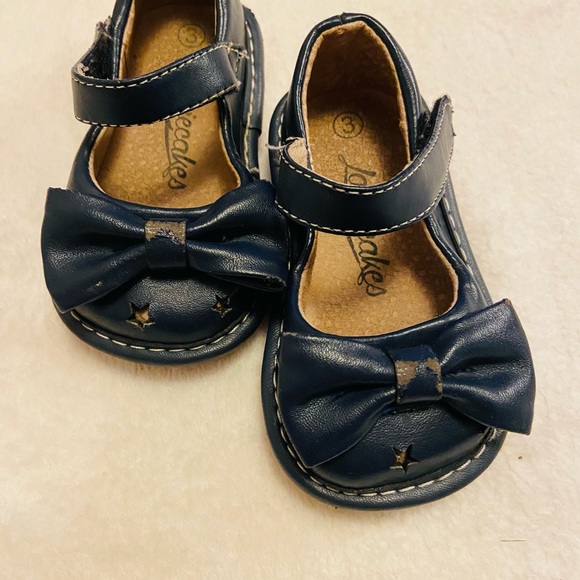 Shoes:Toddler Blue Leather Velcro Size 3 EUC - Picture 3 of 5